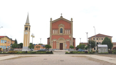 Facciata della chiesa di Loreggiola